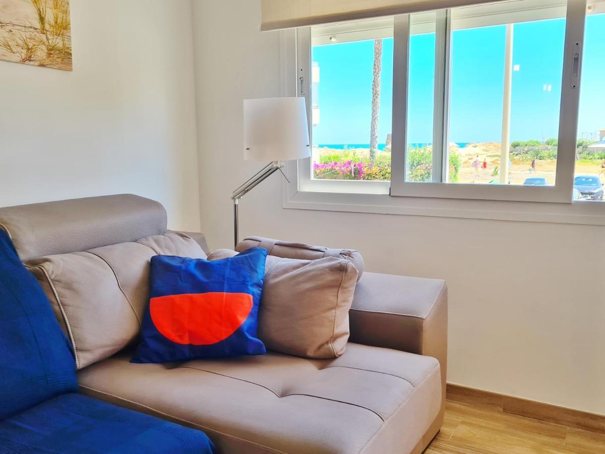 Apartamento con piscina frente al mar. Oliva Nova Exterior foto