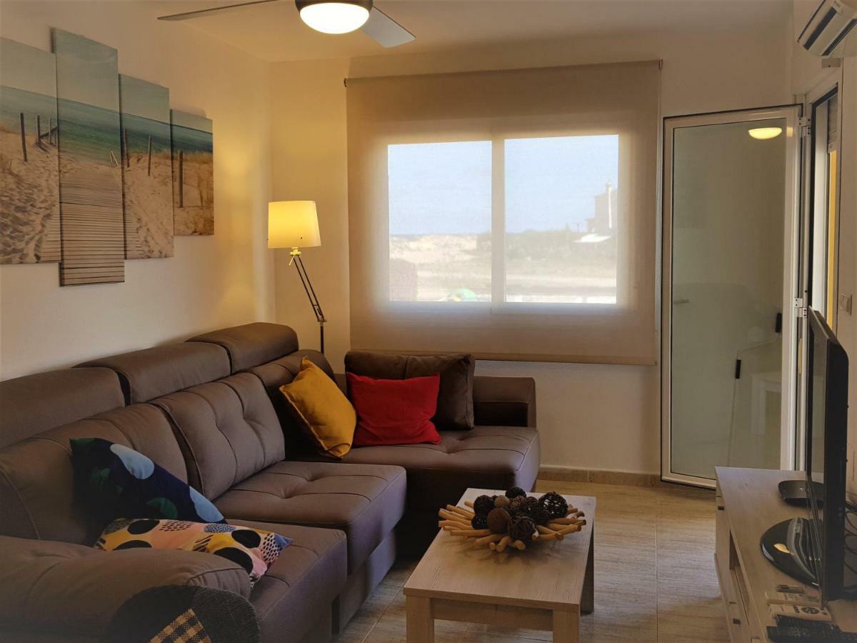 Apartamento con piscina frente al mar. Oliva Nova Exterior foto