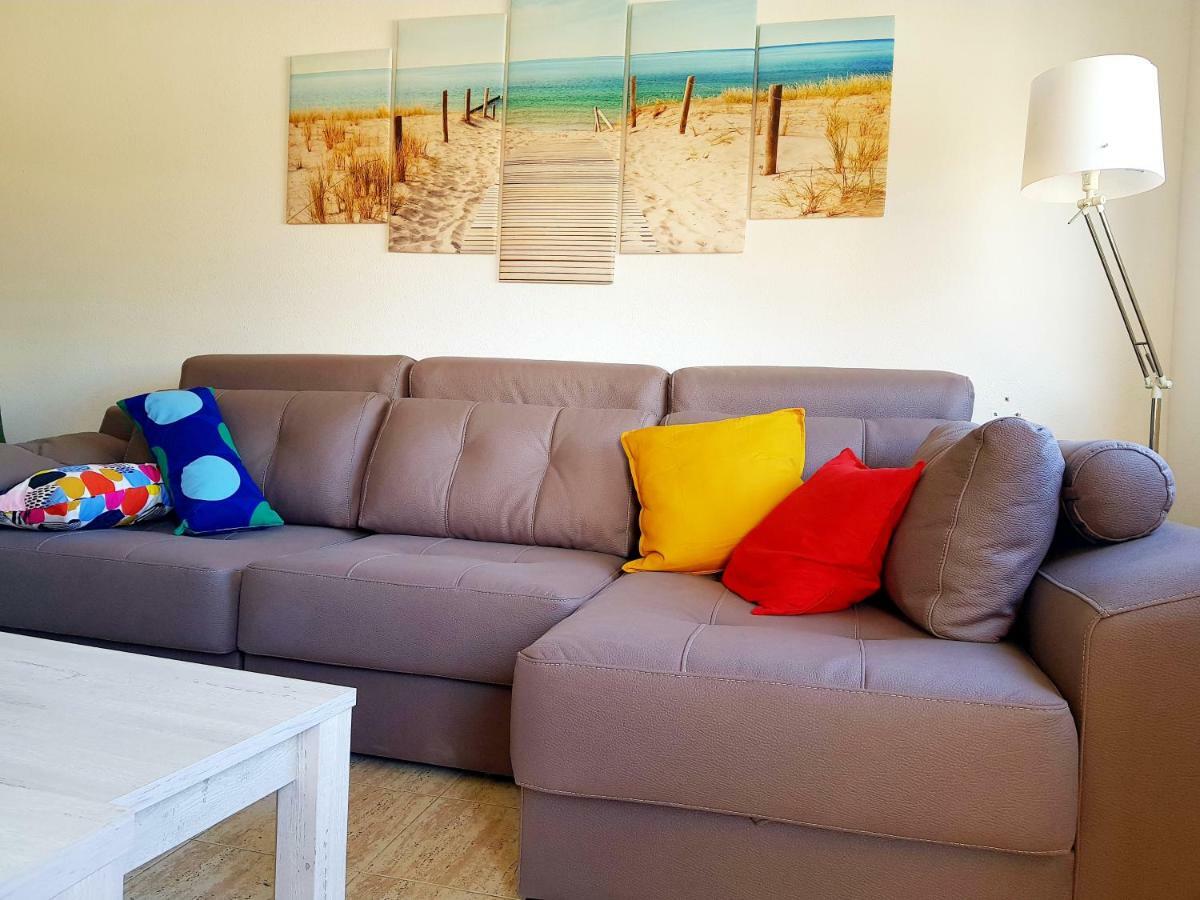 Apartamento con piscina frente al mar. Oliva Nova Exterior foto