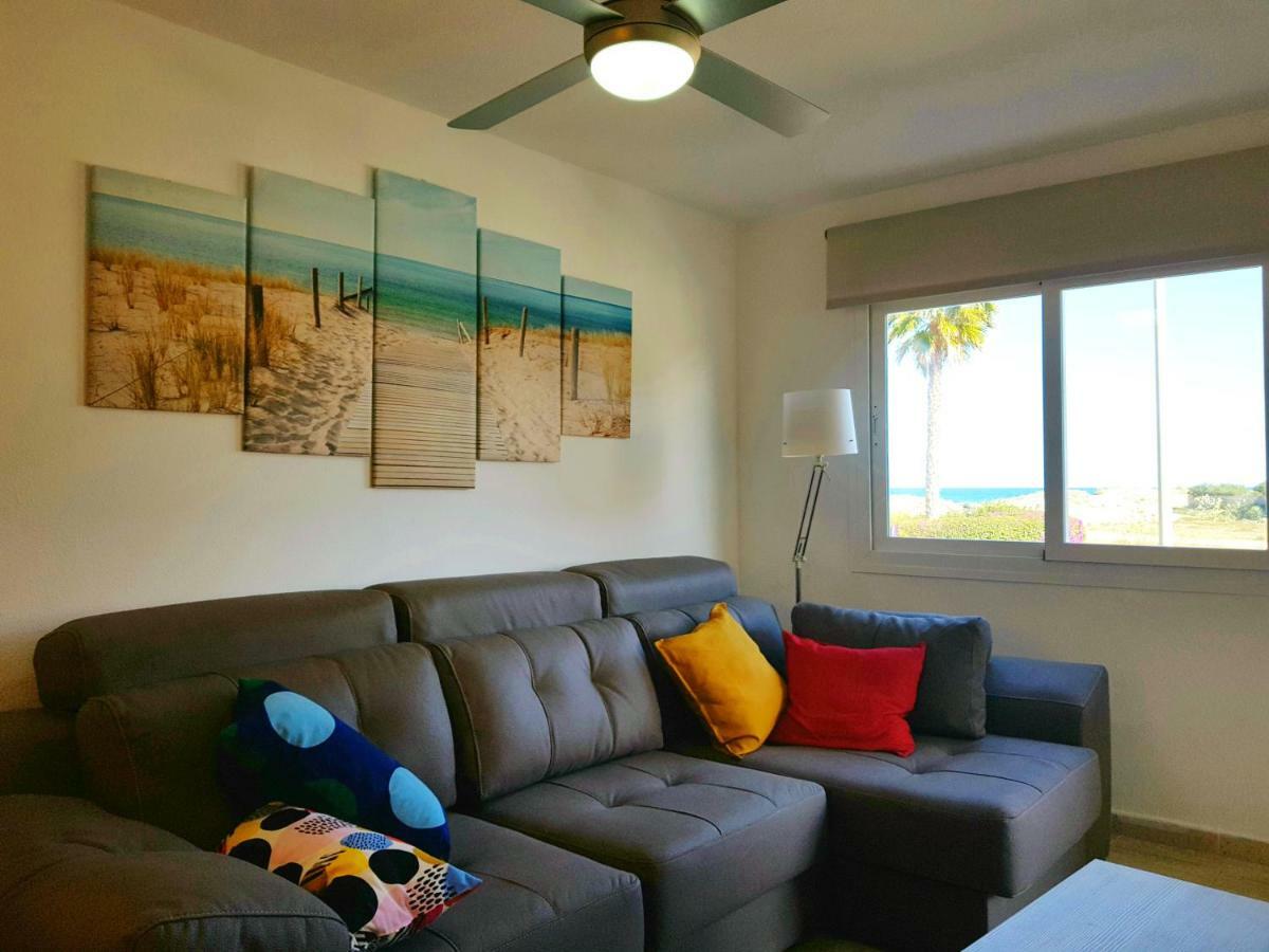 Apartamento con piscina frente al mar. Oliva Nova Exterior foto